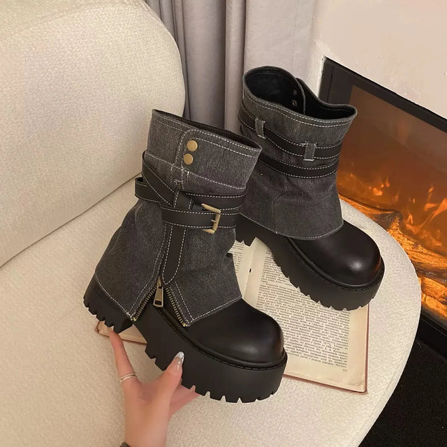Veronica | Combat-Stiefeletten für Damen mit Plateau und Schnallen - Ausdrucksstarker Charakter