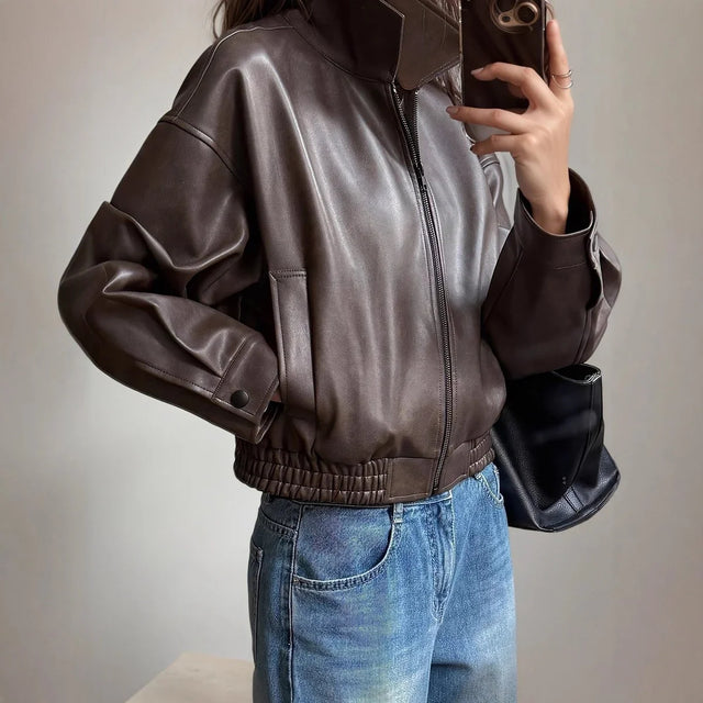 Sofia | Elegante Bomber Nero in Pelle per Donna 0