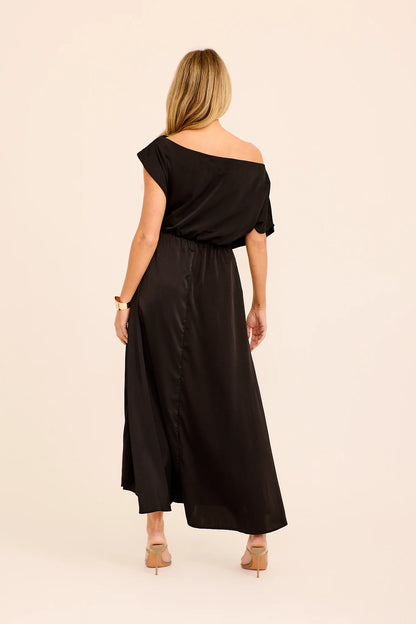 Sophia | Elegante Maxi Abito Off Shoulder in Satin Nero per Donna 3