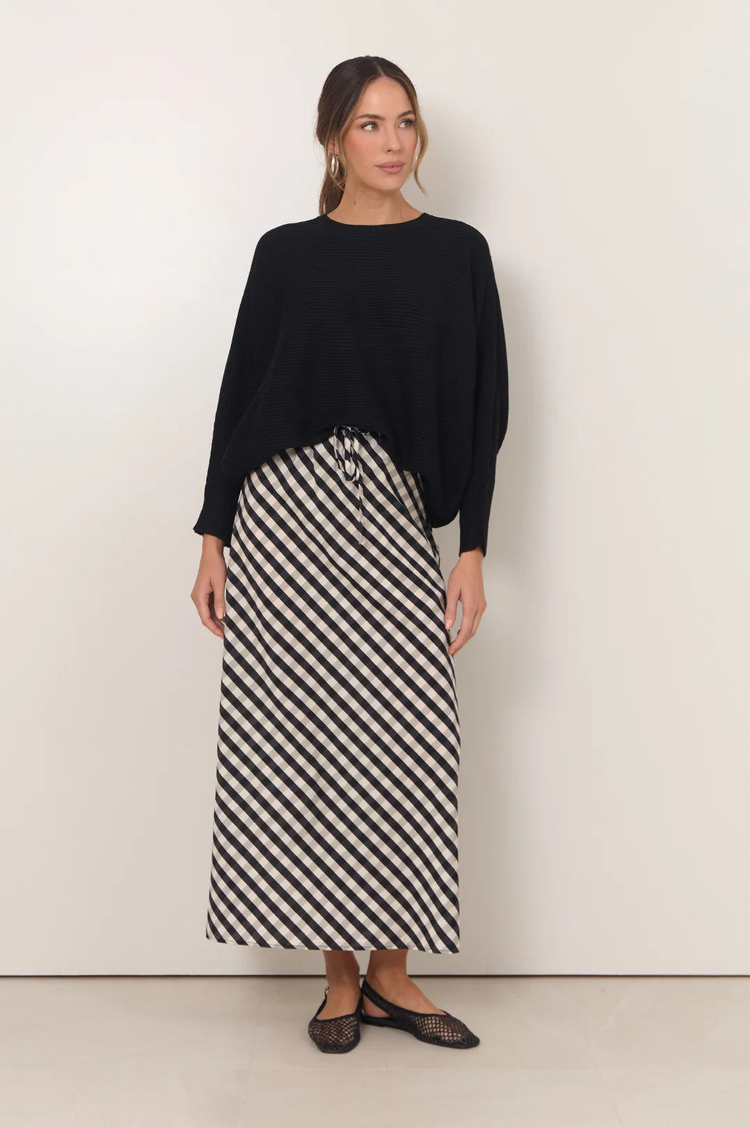 Sophia | Elegante Maxi Gonna a Quadri Bianco e Nero 2