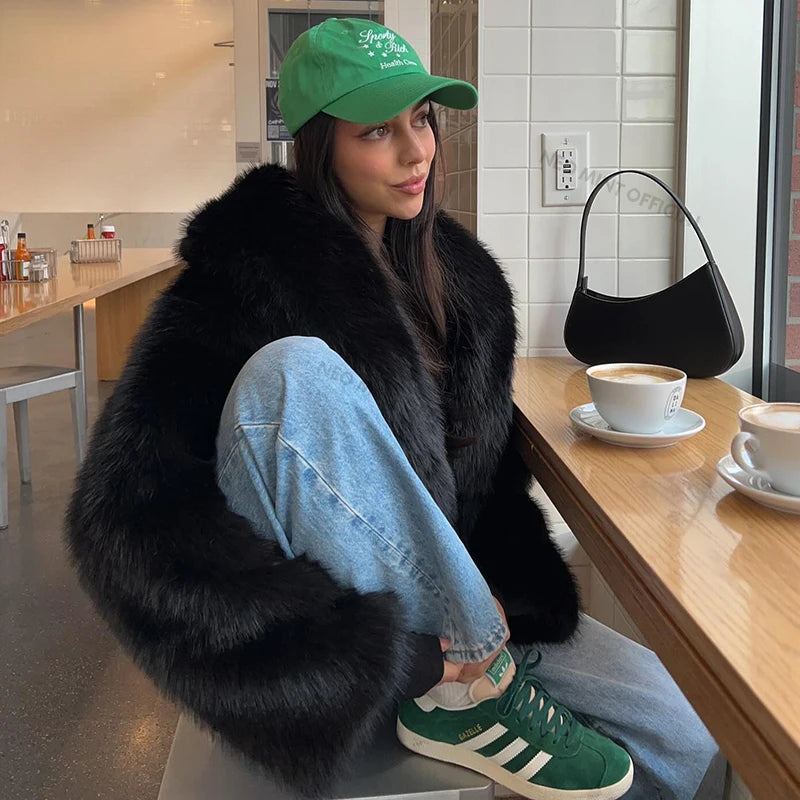 Sophie | Cappotto Vintage Chic con Collo in Pelliccia Sintetica 2
