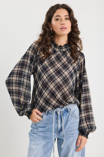 Sophie | Elegante Top Lungo Manica in Chiffon a Quadri Neri 2