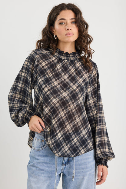 Sophie | Elegante Top Lungo Manica in Chiffon a Quadri Neri 5