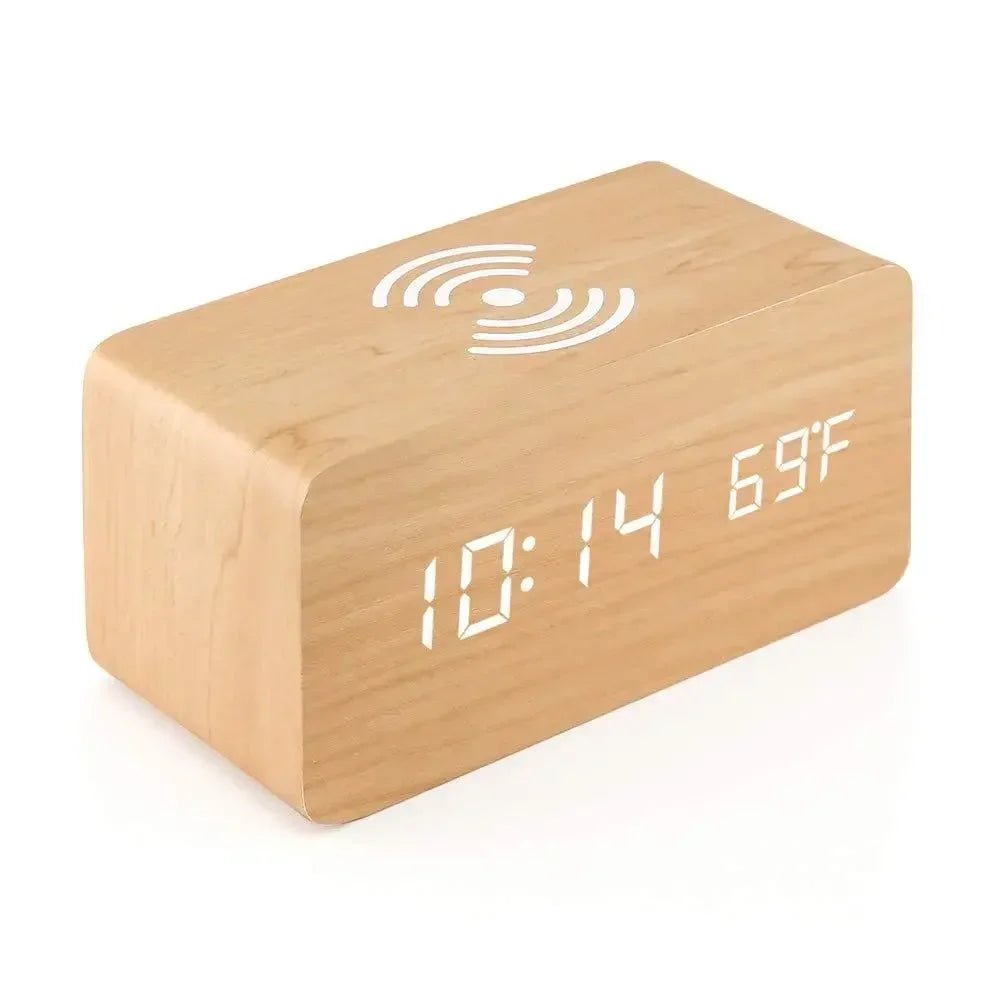 Sveglia Digitale da Comodino con Ricarica Wireless Qi e Display Vocale | Elegante Orologio in Legno per un Risveglio Facile 2