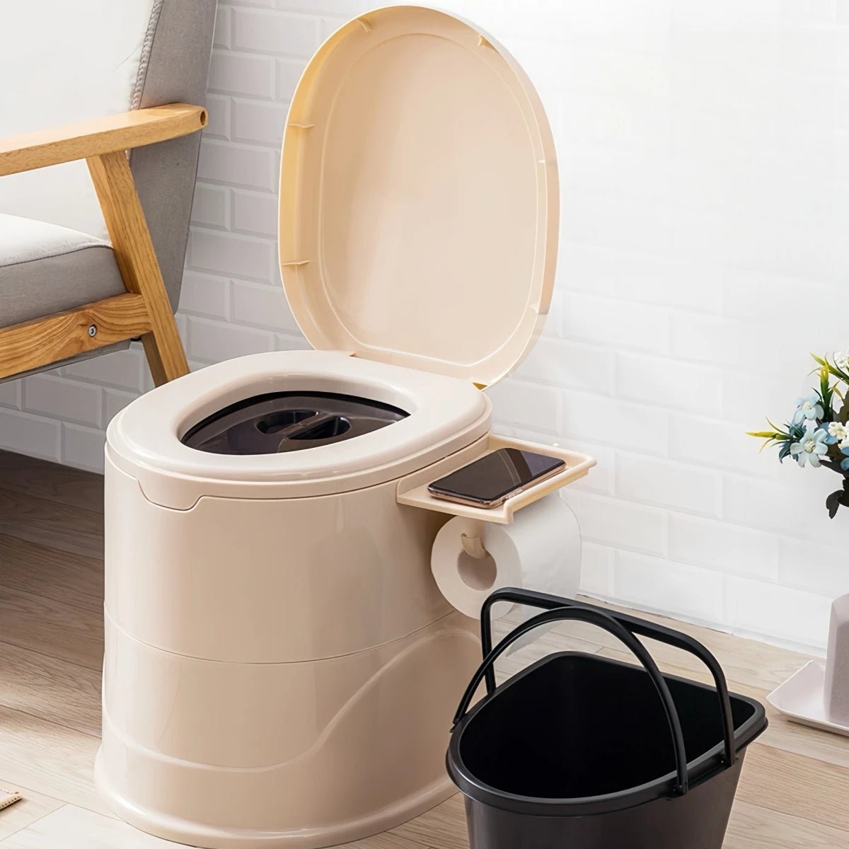 Toilette d'Emergenza Mobile | Design Compatto con Portarotolo e Protezione Odori | Igiene e Comfort in Viaggio 1