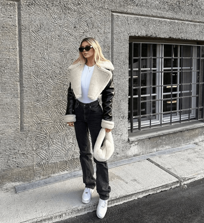 Priscilla | Giacca Donna Effetto Pelle con Collo in Ecopelliccia - Eleganza Invernale