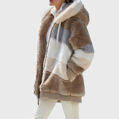 Noelia | Lightweight Women's Winter Jacket with Faux Fur Trim - Weightless Elegance