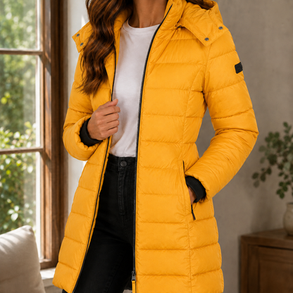 Azzurra | Gesteppte Damenjacke in Slim Fit mit Kapuze - Lange, klare Linien