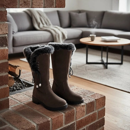 Gianna | Damen-Winterstiefel bis zum Knie mit Kunstfellbesatz - Elegante Wärme
