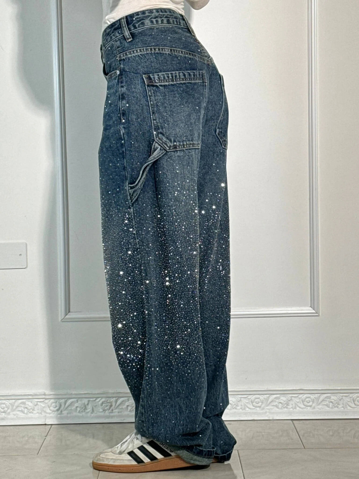 Cristiana | Women's Wide-Fit Jeans with Rhinestones and Cargo Pockets - Sparkling Look