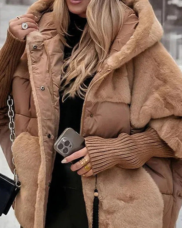 Wanda | Women's winter jacket with hood and pockets - Elegant, functional warmth