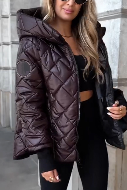 Lucrezia | Warme Damen-Winterjacke mit Kapuze - Komfort für jeden Tag